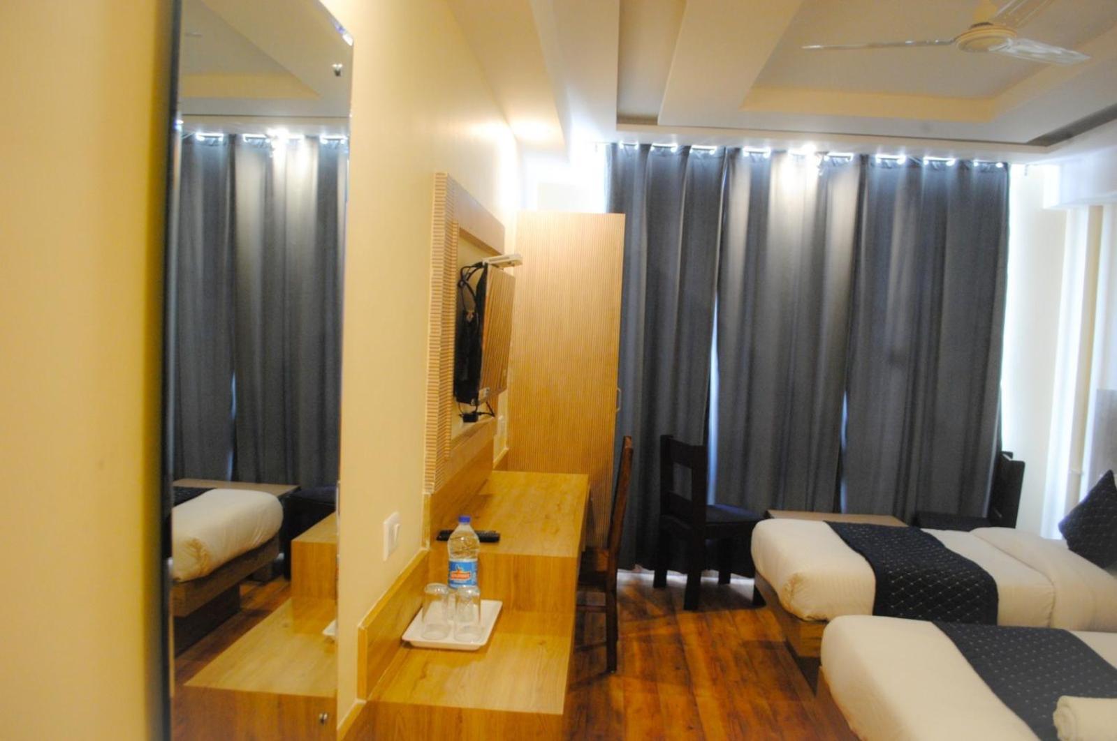 The Fragrance Hotel Katra  Zewnętrze zdjęcie